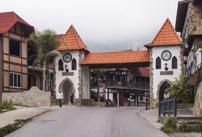 Entrada a la Colonia Tovar
