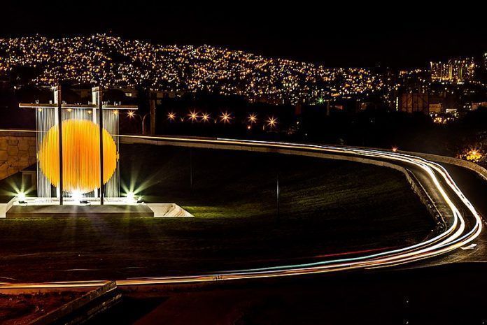 Esfera de Caracas