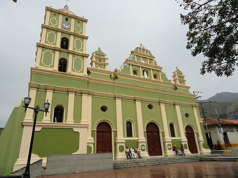 Fachada de la Iglesia de Nuestra Señora de Regla de Tovar