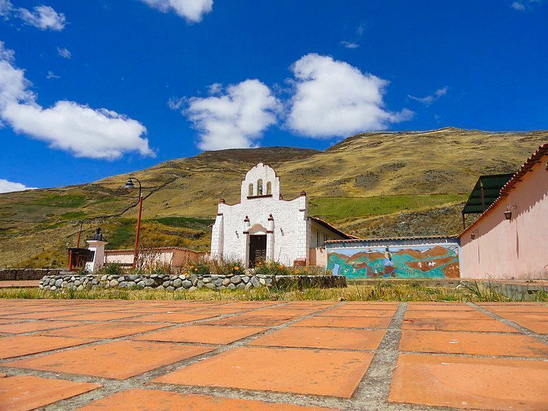 Iglesia de San Isidro de Apartaderos.