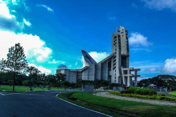 Santuario Nacional Nuestra Señora de Coromoto en Guanare, Portuguesa