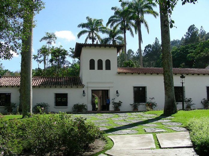 La Universidad Simón Bolívar