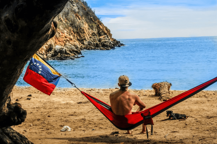 La ensenada de Tuja, un paraíso escondido