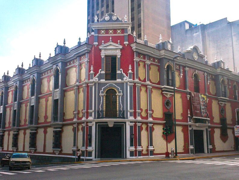 Edificio del Correo en la Esquina de Carmelitas