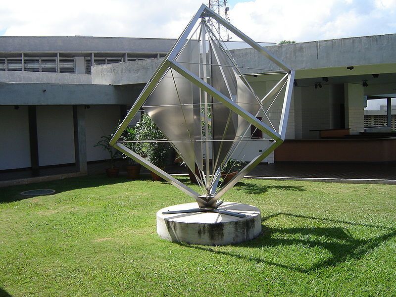 Escultura de Alejandro Otero