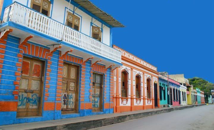 Calle Independencia, en el casco histórico de Carúpano