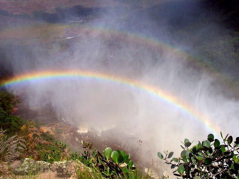 Arcoiris en el Salto Aponwao